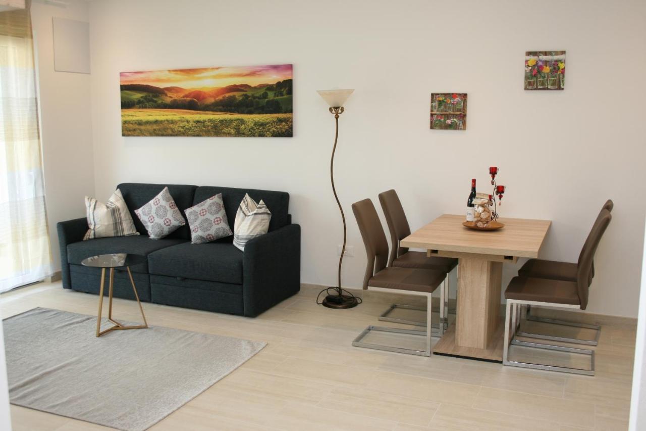 Residence Weinberg 8 Налес Екстериор снимка
