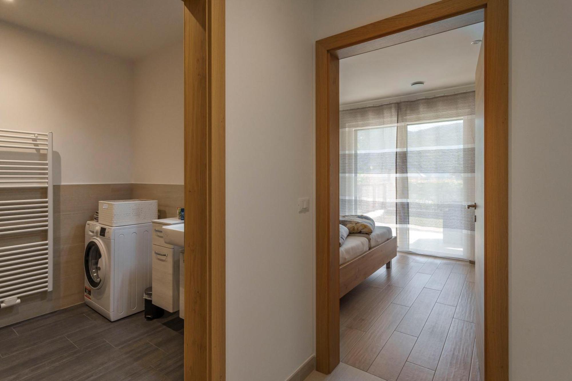 Residence Weinberg 8 Налес Екстериор снимка