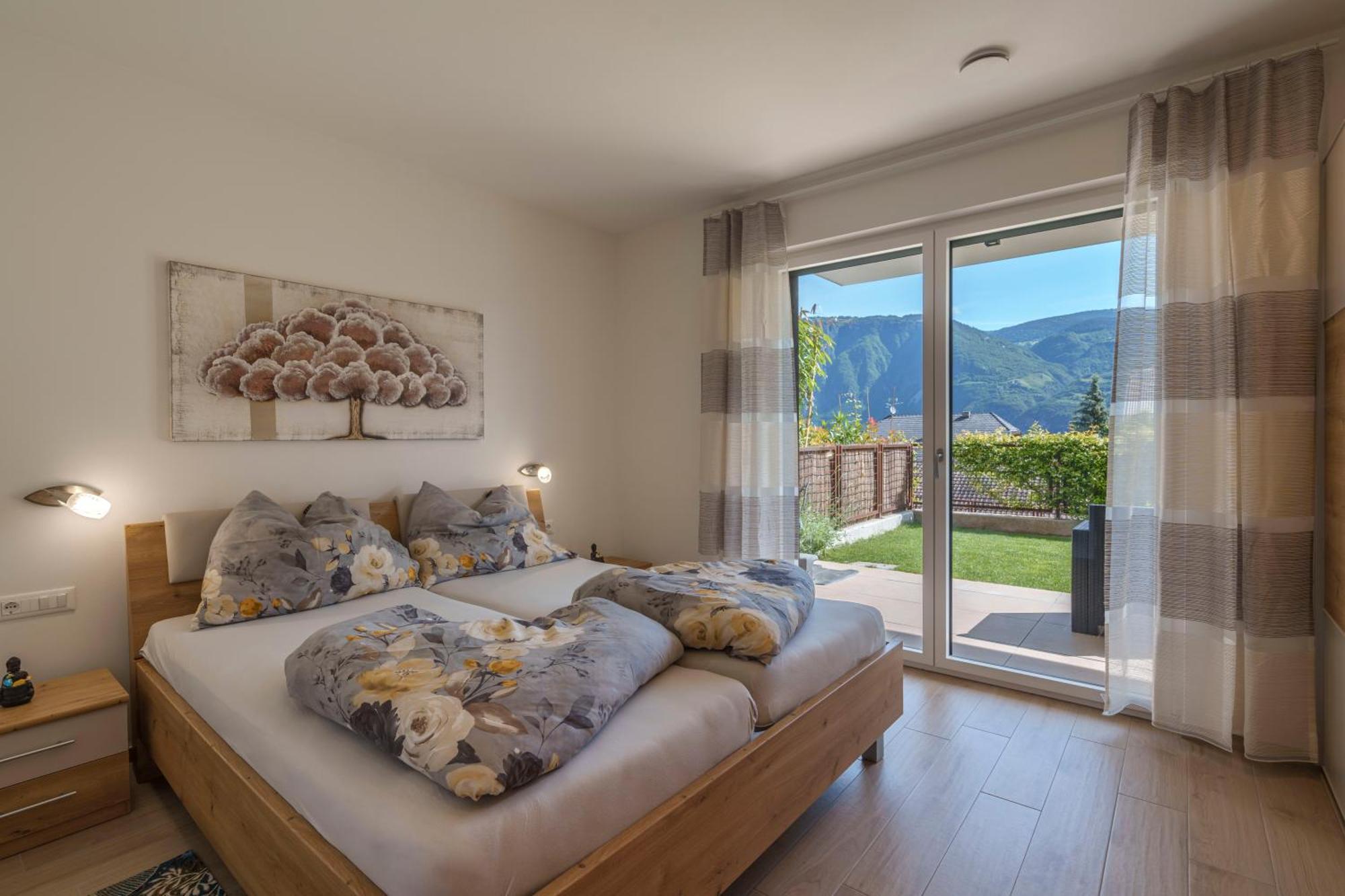 Residence Weinberg 8 Налес Екстериор снимка
