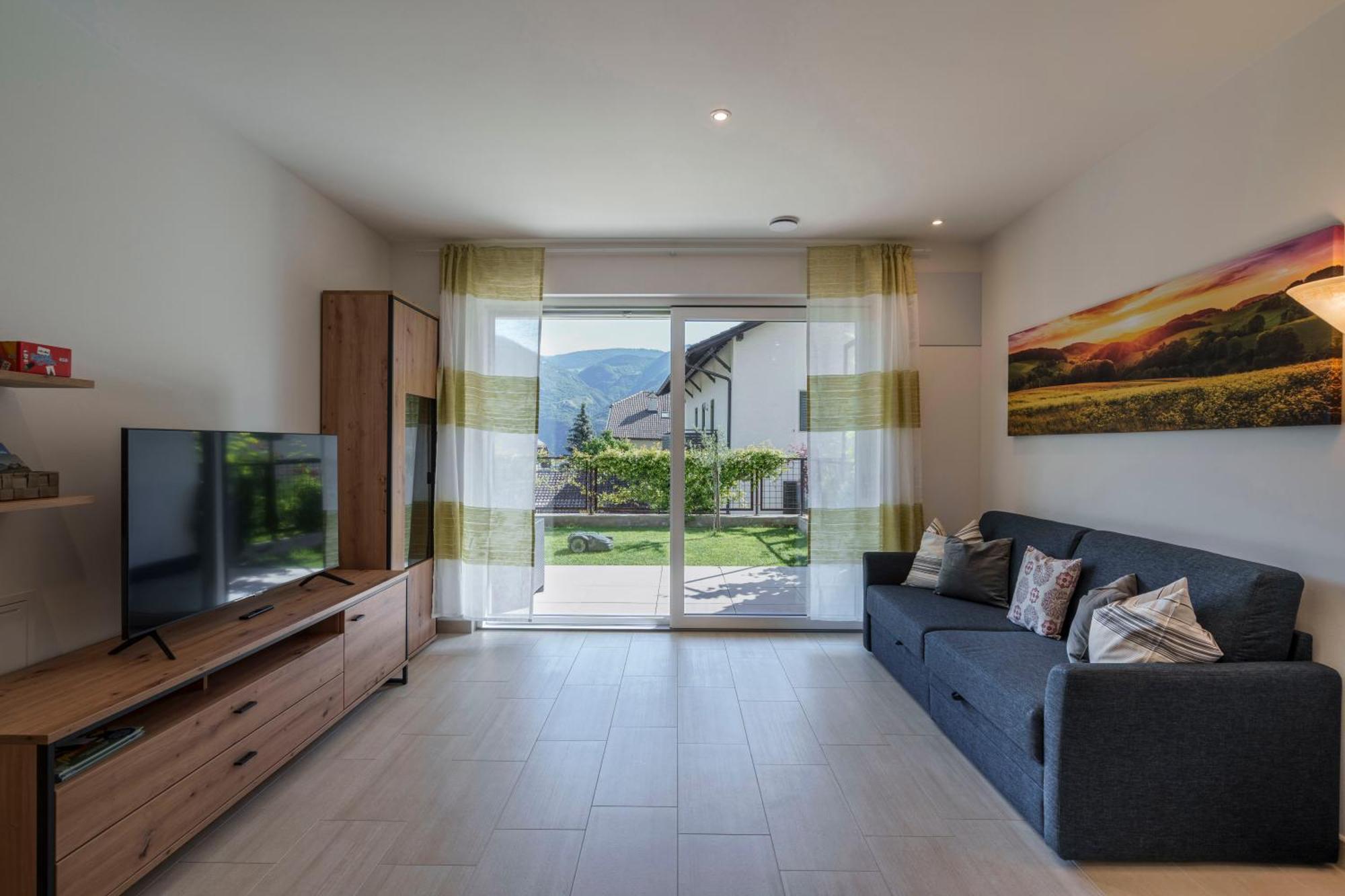 Residence Weinberg 8 Налес Екстериор снимка